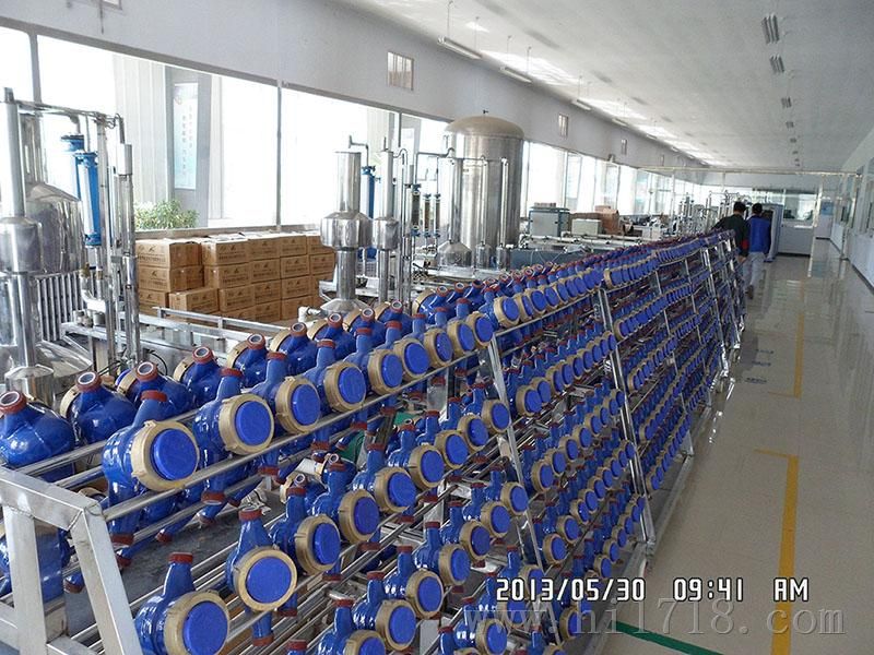 厂家直供机械式水表用于家庭或者居民单元中记录自来水的用量